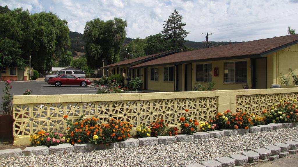 Lakeview Inn Lucerne Exterior photo